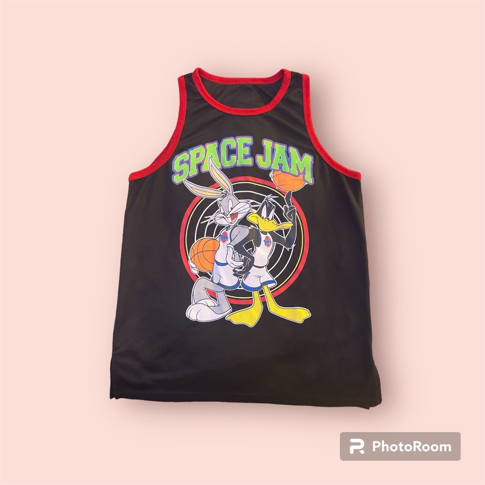 Men’s space jam sleeveless shirt size Medium🔥💯